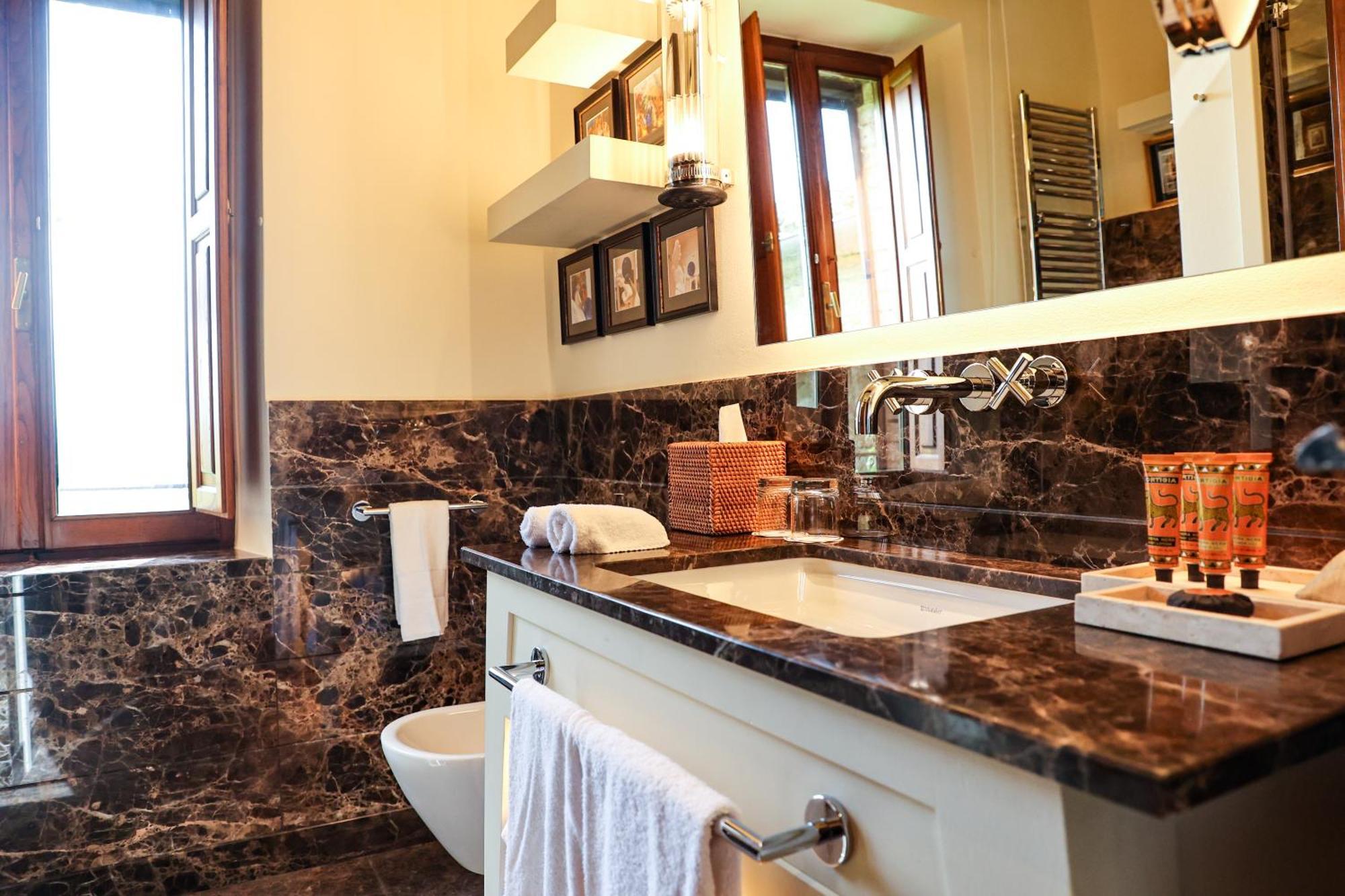 L'Olmo Bed and Breakfast Monticchiello Buitenkant foto