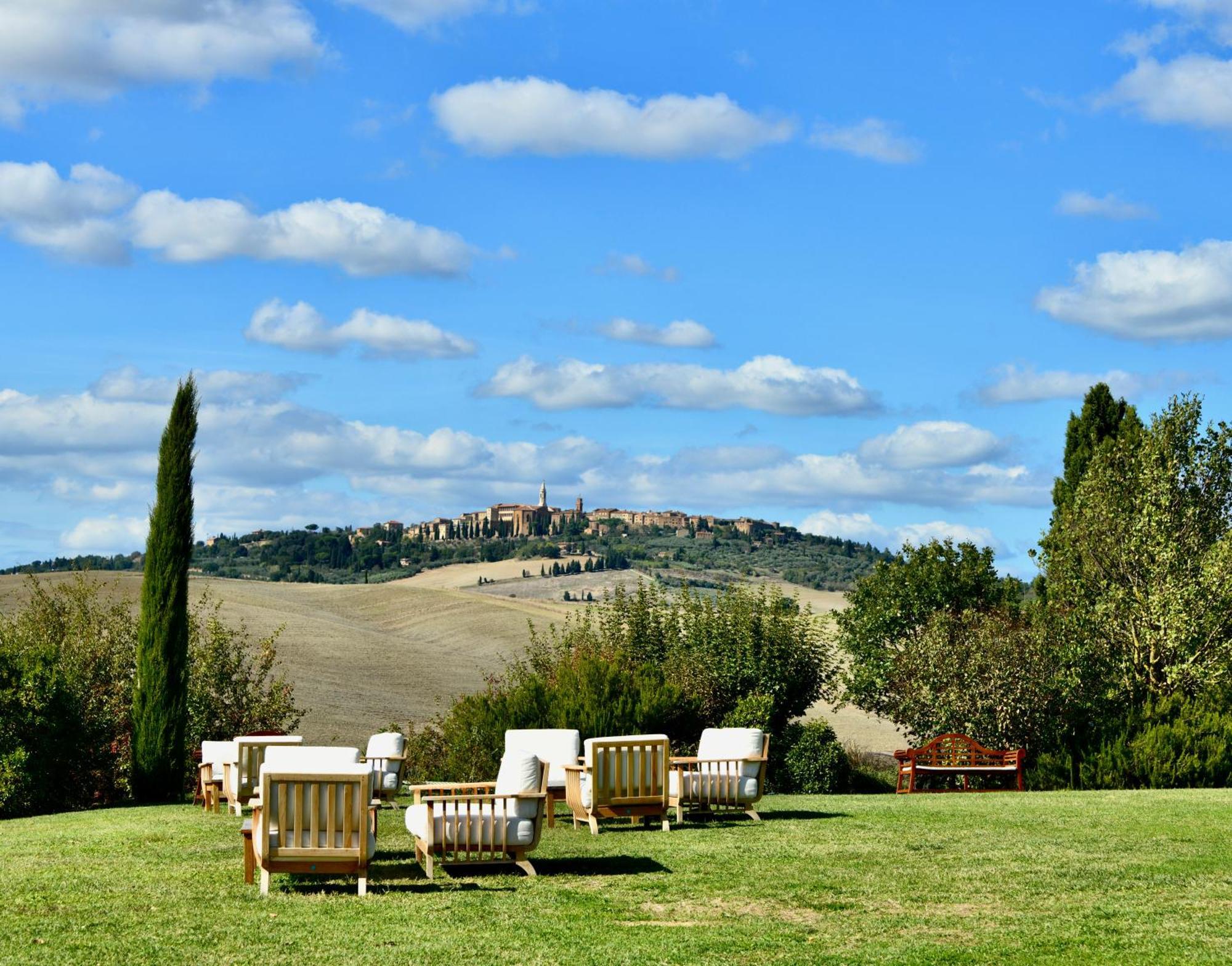 L'Olmo Bed and Breakfast Monticchiello Buitenkant foto